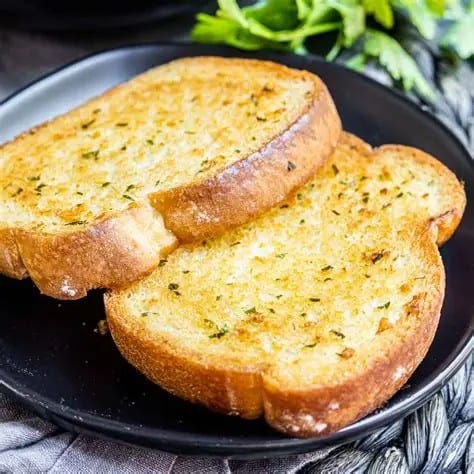 Garlic Toast (2 Pieces).